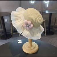 قبعة مع شنطة • درزن ١٢ • مخازن الشعب