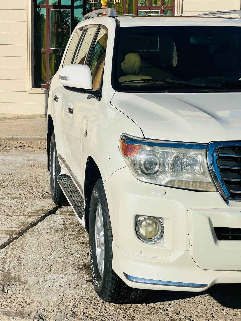 ✅السلام عليكم
لاندكروز 2011 ستينيه اصل فول موصافات 1/1 ✅

رقم بغداد انكليزي شرط تحويل 

كفاله عامه من ضربه /وصبغ /وتبديل //وشخط 

مواصفات GXR.i يعني فول vip 🔴

فتحة سلايت رؤف 

محرك 6سلندر وضع شركة ✅

بصمه + بصمه ابواب 

.7راكب                     

ثلاث قطع تبريد 

كشنات جلد بقلاوة 

كرسي كهرباء 

فور ويل 

٨ايرباك 

عتب ليزري 

شباج نفخ 💨 

ثلاجة 🧊

شاشة بلاد 

كامرة خلفيه

لايت زنون اصل 

اشاير بلمري 

اشاير بلجاملغ

حساس امامي خلفي

مكينة وضع الشركه مامفتوح 🔴

كير وضع الشركه مامفتوح 🔴

 ✅ على ايد وحدة من سنتها لحد الأن واستخدام شخصي جدآ نضيف 🔴

السيارة مكفوله كفاله عامه من ضربه وصبغ وتبديل وشخوط واستخدام شخصي وقطعه نادرة ✅ والسونار داخل المنشور 

مكاني مشروع المسيب // للاتصال //***********

***********
