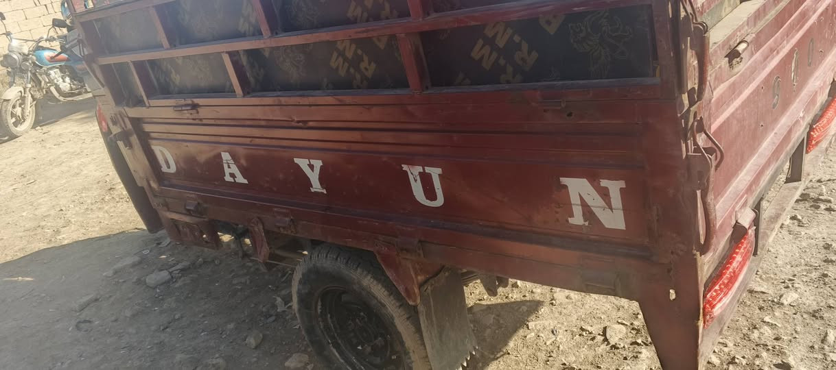 سلام عليكم ستوته دايوان مديل 2020 اكسن مقفل تايرات جوبلس كهربائيات كامله مكينه ناعمه ستوته خير من الله اوراقه اصولي ستوته كامله ماعوزه ربع بوجه كبل لشارع مكاني بغداد نهروان سعر 1200 وبيه مجال رقم الهاتف بي واتساب ***********
