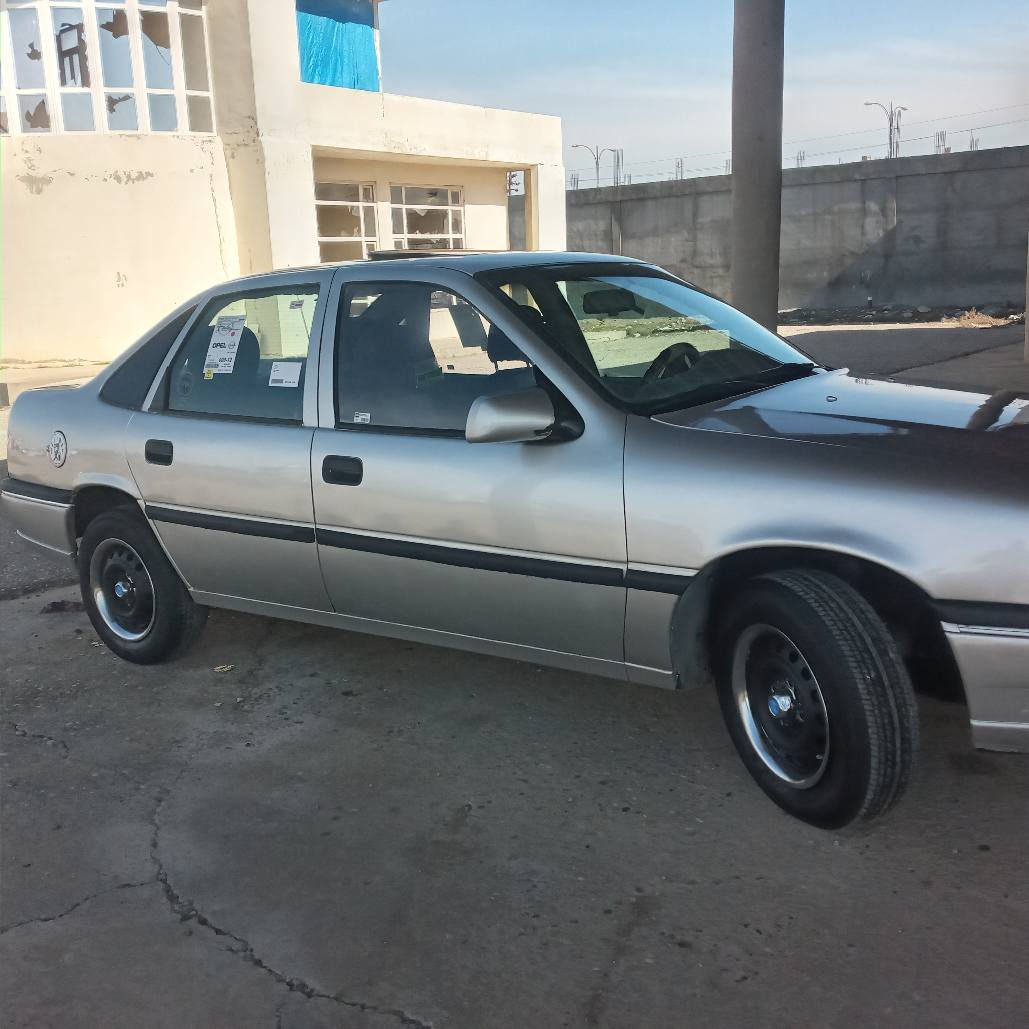 ئۆپڵ فیترا مەکینە۱۸ مۆدێل۱۹۹۱ ڕەقەم هەولێر خەرامە تەحویل بڕاوە بەشەرت بێ خایس ناوی جوانە گێڕ و مەکینە بەشەرت سیدی پاوەر سەنەوی تا ۲٠۲۸ نوێیە چوار تایەی تازە لەژێری سەیارەیە پاکوو جایزە بێ تەقەو ڕەقەیە سعر ٤٠ گەڵا مەعمەلە ژ..م***********   ژ..م *********** السليمانية, العراق
