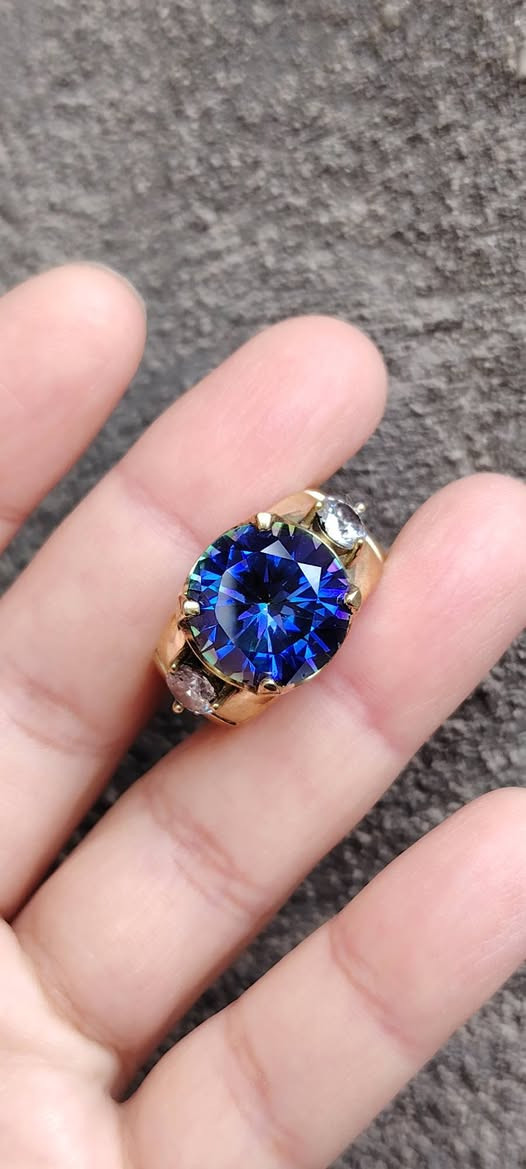 خاتم نحاس اصلي وحجر موزنايت اصلي قطعه تخبل
السعر خاص


**إذا كنت صاحب هذا الإعلان وتريد حذفه لأي سبب، رجاءا أرسل رسالة إلى الدعم الفني**