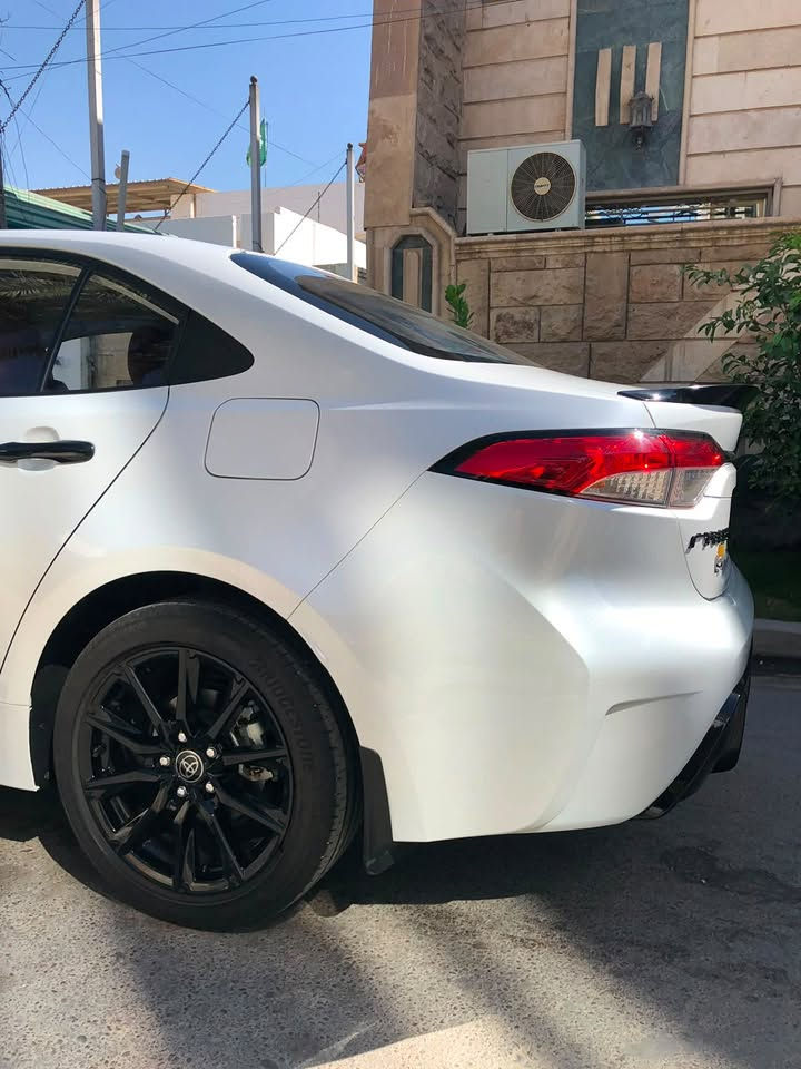 السلام عليكم
كورلا 2025 فئة S  فول خليجي  
داخل احمر مكفولة من الصبغ والبارد 
ماشية 2000 السيارة بحالة الزيرو 
السيارة جديدة رقم بغداد تحويل مباشر مكان السياره بغداد السعر 26 مليون 
اتصال/*********** 
استفسار اتصال ع الرقم
