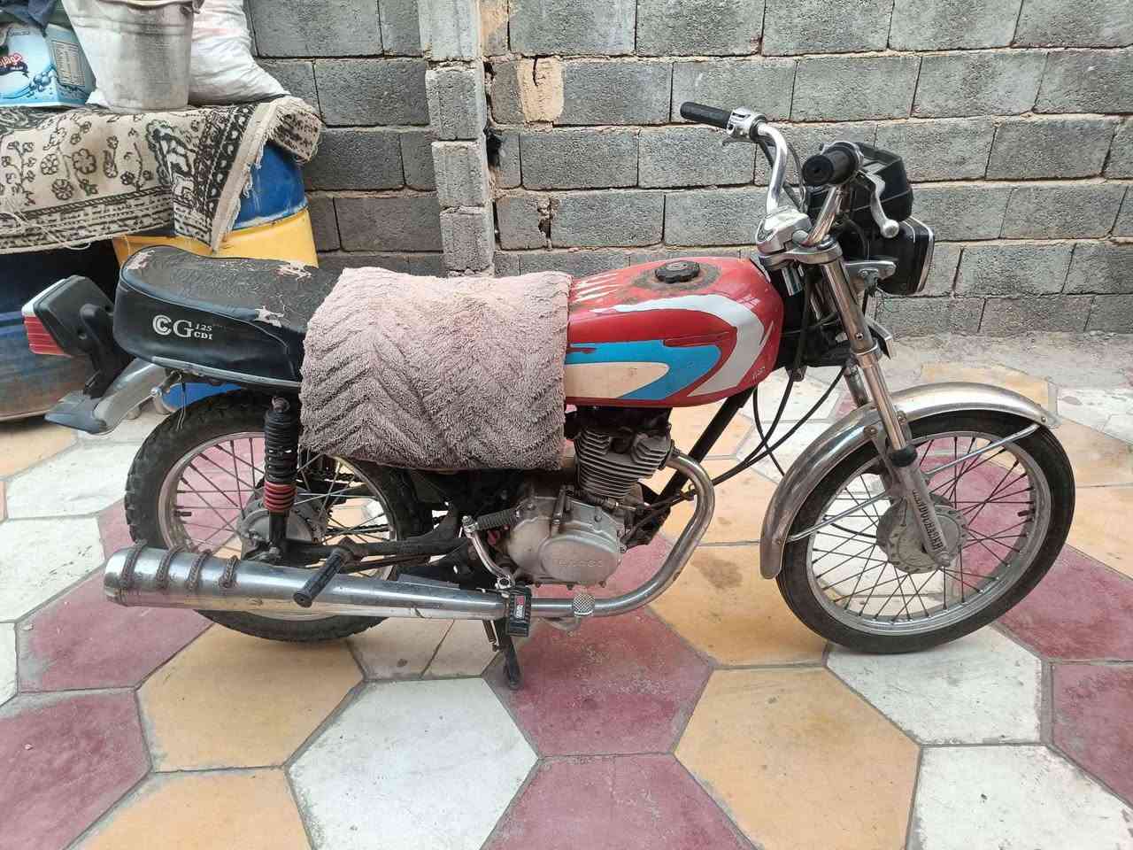‎اربعه كير للبيع 350وبيها مجال السعر خاص اوراق استنساخ مديل 2019 رقم الهاتف ***********‎ كربلاء, العراق
