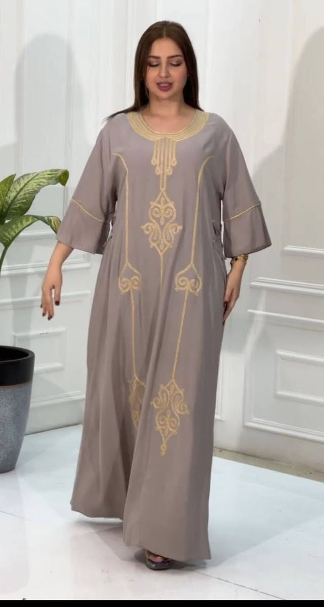 ✨🔥 دشداشة كشمير فخاااامة – درجة أولى 🔥✨
نعومة وأناقة تخليكِ مميزة بكل طلعة 🤍
🧵 خامة كشمير أصلية مكفولة 100%
📏 القياسات: 2XL – 3XL – 4XL – 5XL
💰 السعر: 11 فقط 🔥
🚚 التوصيل متوفر:
📍 الكوت: 2000
📍 الأقضية: 4000
📍 المحافظات: 5000
📩 للطلب مراسلة خاص
📲 أو واتساب: ***********
⏳ الكمية محد
