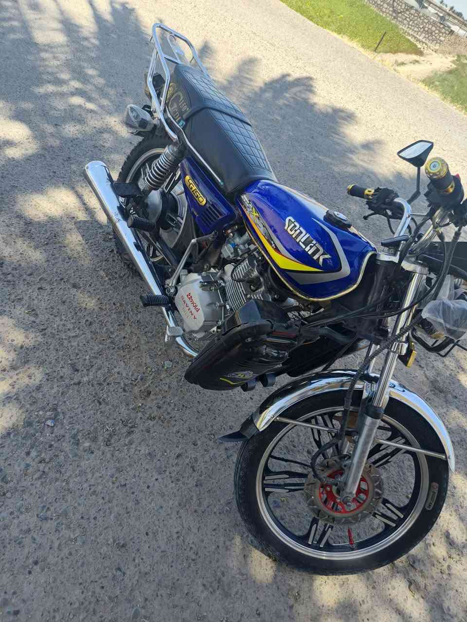 سلام عليكم      للبيع موديل 21
سعر 600 بي مجال 
***********
