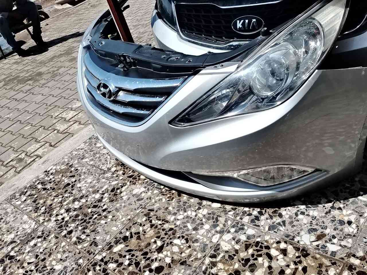 ربع سوناتا ٢٠١٤ كامل مع الراديترات
السعر ٢٦٠ $$
***********
