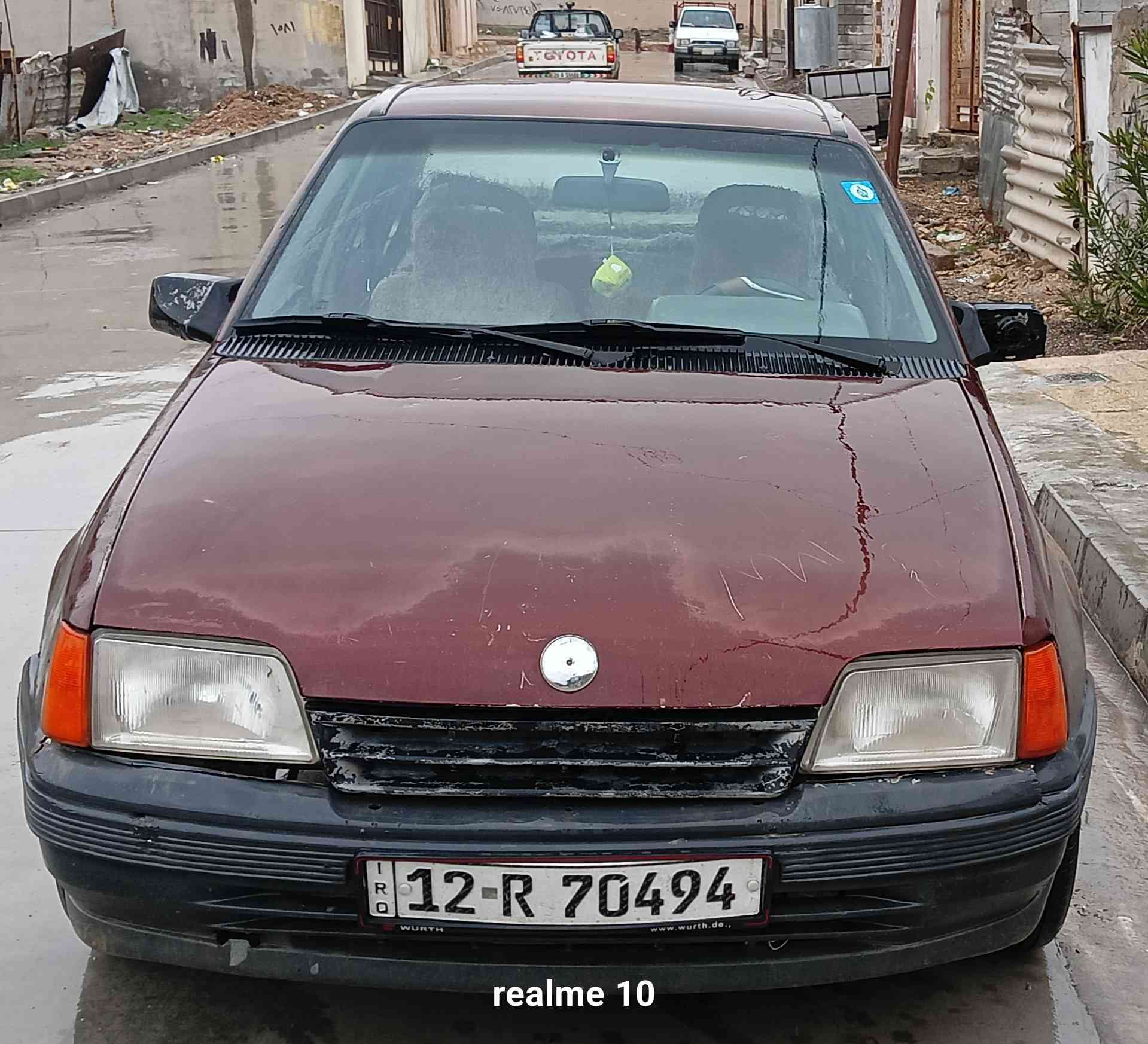 كاديت للبيع موديل 1991 رقم نينوى انكليزي سنويه لي 2030 كابون بانزين بيها. شرط التحويل هزه جديده بيها
تحويل 50 الف يكلف شرط التحويل فقط  تايرات جديد بتري جديد محرك معمر جديد بيها صوت كمشفت فقط 
طخم وره كدام جديد كهربائيه جهزه تدفىه هندبريك شغال سياره جهزه مكان السياره الموصل الايسر خلف برج التلفزيون السعر (22) بيها مجال لطيبين البيع نقد فقط السياره بلاصبغ بلاطخه لتوصل
***********
***********
