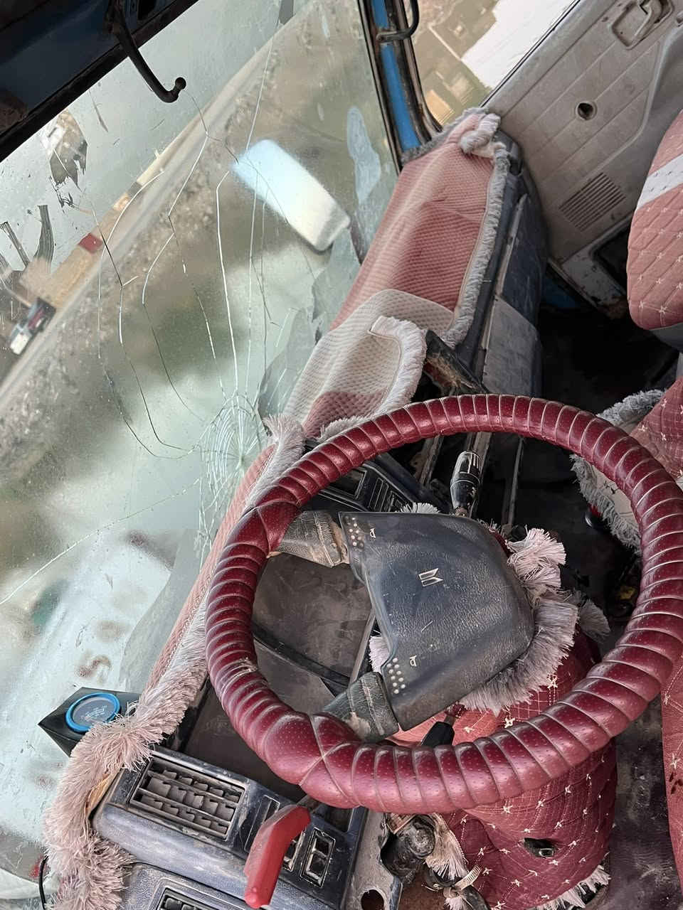 ازوزه للبيع موديل 92مكينه نضيفه تجفيت جديد سعر62وبيه مجال بسيط وترهم مراوس ***********
