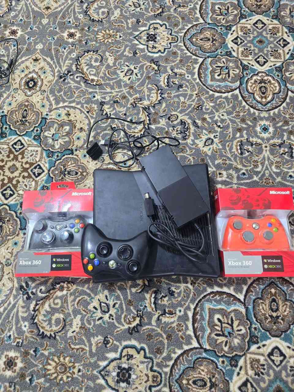 للبيع Xbox 360 بحالة ممتازة 🎮🔥
الجهاز شغال 100% وما بيه أي مشكلة.
ويّا الجهاز:
3 يدات تحكم
أسلاك كاملة + محولة كهرباء
يدات جديدة بالكارتون
نظيف جداً وجاهز للفحص والتجربة.
السعر: (125الف)
المكان: (بغداد بوب الشام )
للمهتم يراسلني خاص.


**إذا كنت صاحب هذا الإعلان وتريد حذفه لأي سبب، رجاءا أرسل رسالة إلى الدعم الفني**