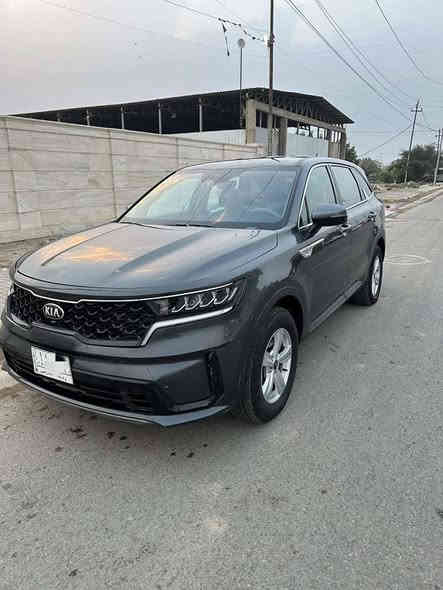 سورنتو  ٢٠٢١ امريكي ٤ سلندر رقم بغداد انكليزي اب اسمي  تحكمات حساسات شاشه كبيره ٧ راكب تخم تاير كير مكينه مكفولات رادار  مواصفات اهوايه السعر ١٩٠ للاستفسار *********** دهل اوران
