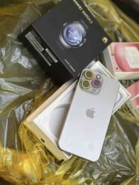 آيفون15 برو ماكس اصلي   بطاريه 95  اصلي لا مرفوع   ولا ملعوب أي شي  بي...