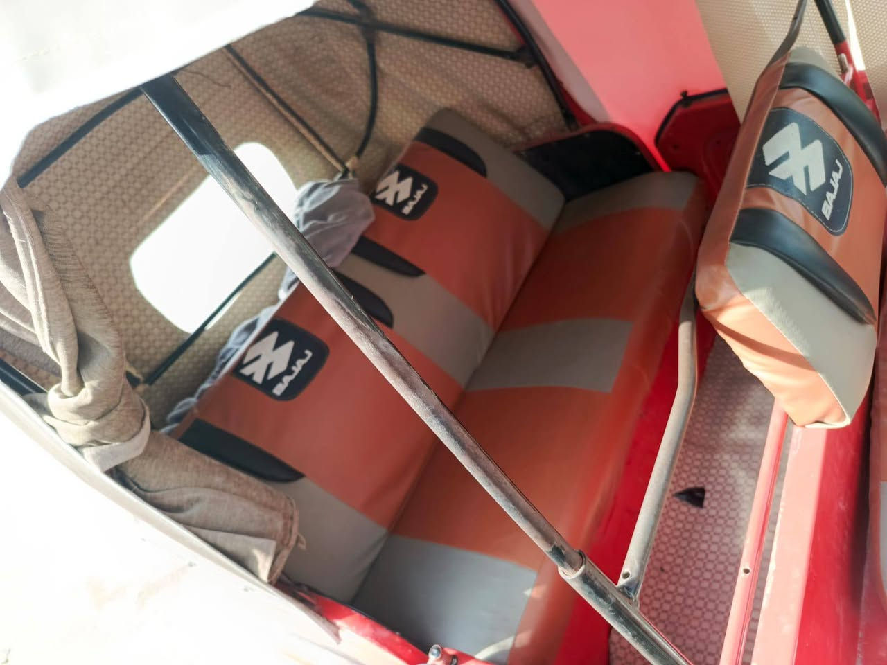 سلام عليكم تكتك للبيع مديل 17 اوراق اوراق  سعره 3وربع مستعجل
رقمي ***********
مكاني ناصريه مركز
