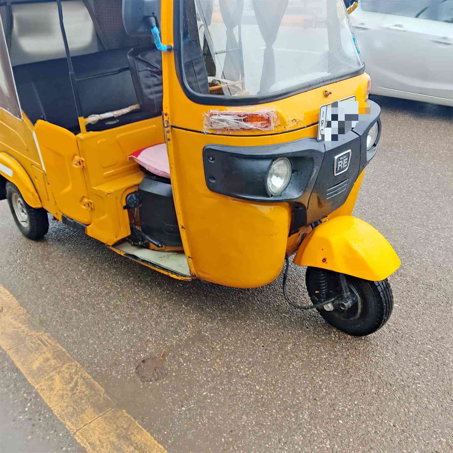 سلام عليكم تكتك لبيع موديل 21 شهر 11 رقم بغداد نكليزي تكتك بيهه طخه يم لبكلايت بارد تكتك حلوه ستفسار ***********
