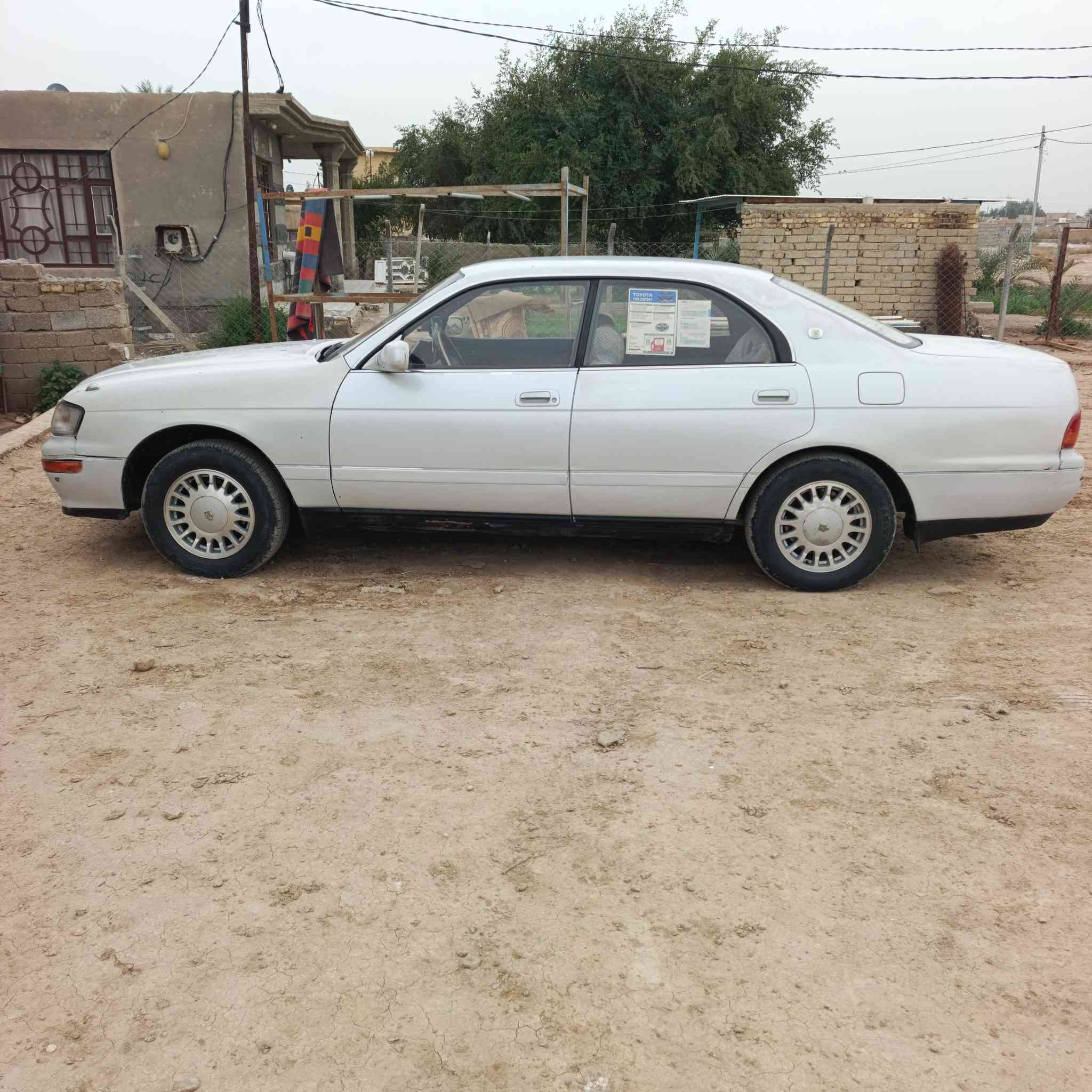 بطه متصل للبيع موديل 1992 كفاله من الكص ونقل جثه صاعده هزه سنويه لل 2031 تخم تاير السعر 60 وبيه مجال العنوان واسط الكوت   ***********
