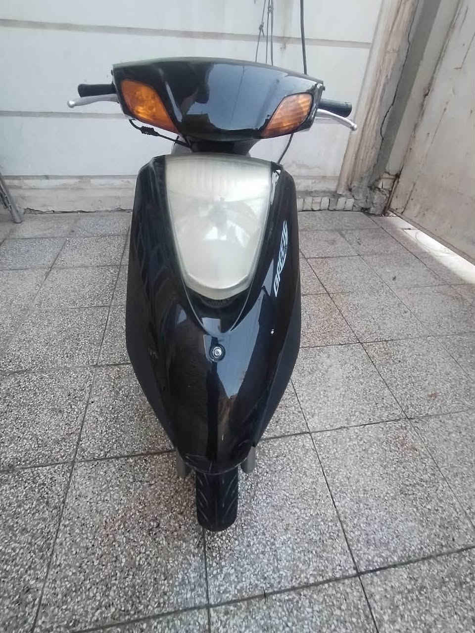 سلام عليكم دراجه بريز لبيع نضيفه ومكينتها خرسه دراجه مابيها كل نقص بس الستاند التعليك السعر 600 قفل من الاخير مابيها مجال المكان الحريه الشراي يتصل ***********
