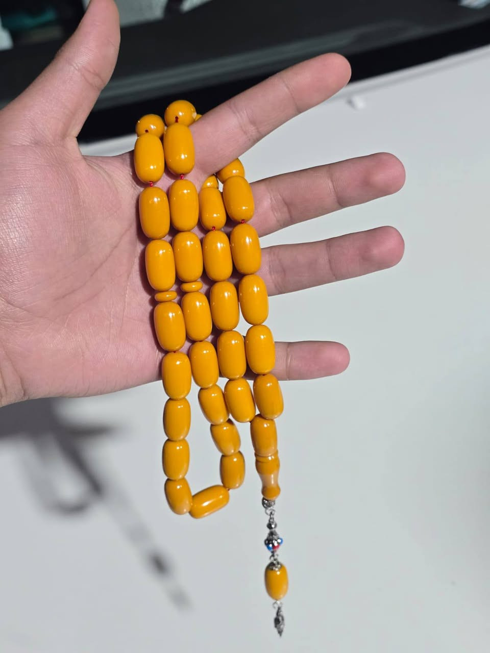 السلام عليكم اخواني مسباح سندلوس الماني زيوت 33 خرزة مسباح خشن جدا كصة كبسولية السعر 60 الرقم ***********
