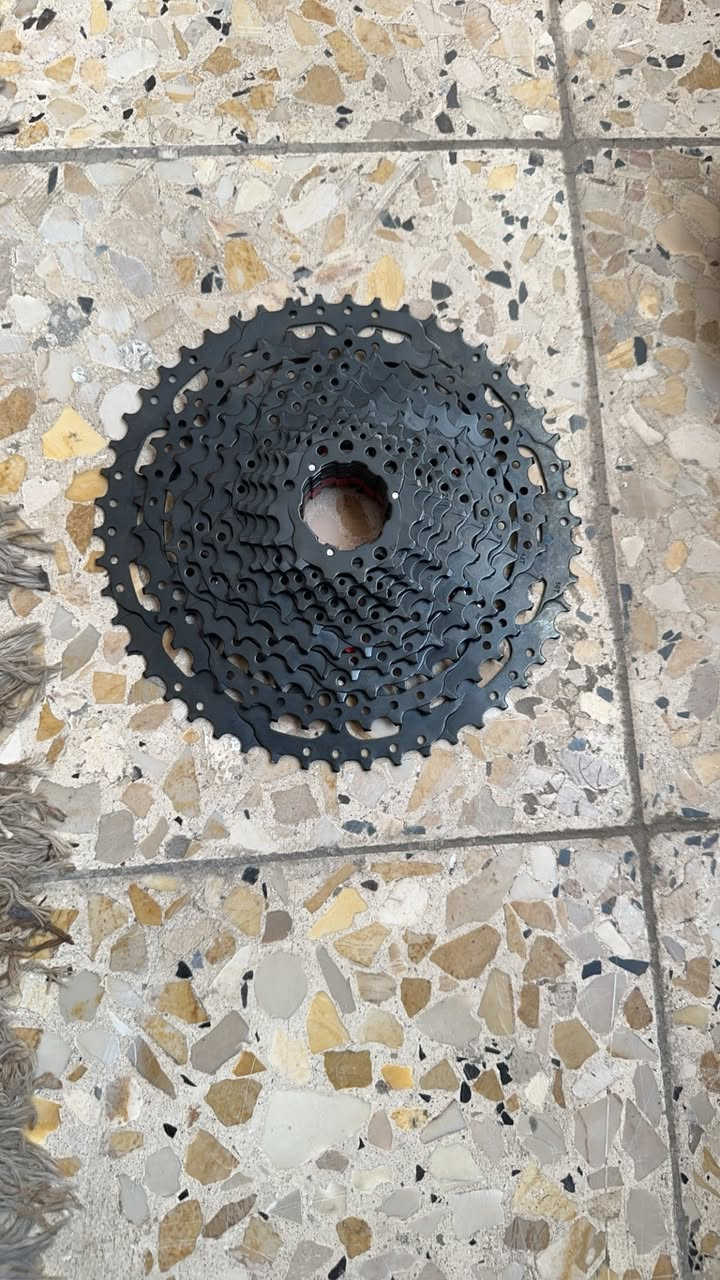 للبيع كلهم 40 الف مع التوصيل 
مكاني بغداد الغدير 
***********
