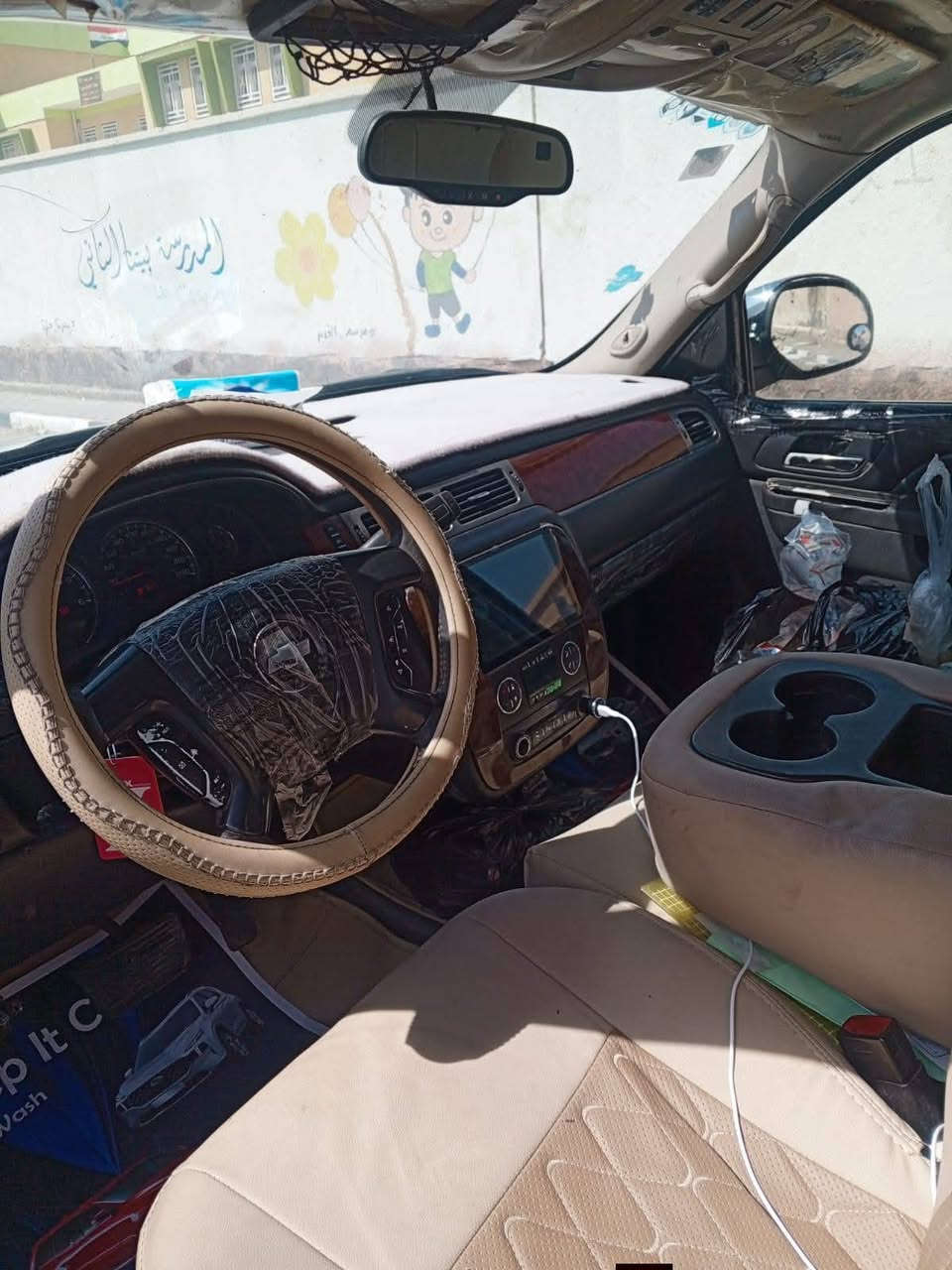 سلام عليكم
تاهو سوبرمان 2007
رقم بابل 
سياره اجره خطها بصره بغداد 
سياره مكفوله من أي عيب شرعي 
كير خير مالله 
مكينه بيها خيط بخار 
تبريد تتفئه 
شاشه تحكم استيرن 

مكان السياره في بابل 
السعر 140 وبيها مجال 
اتصال للرقم (***********)
