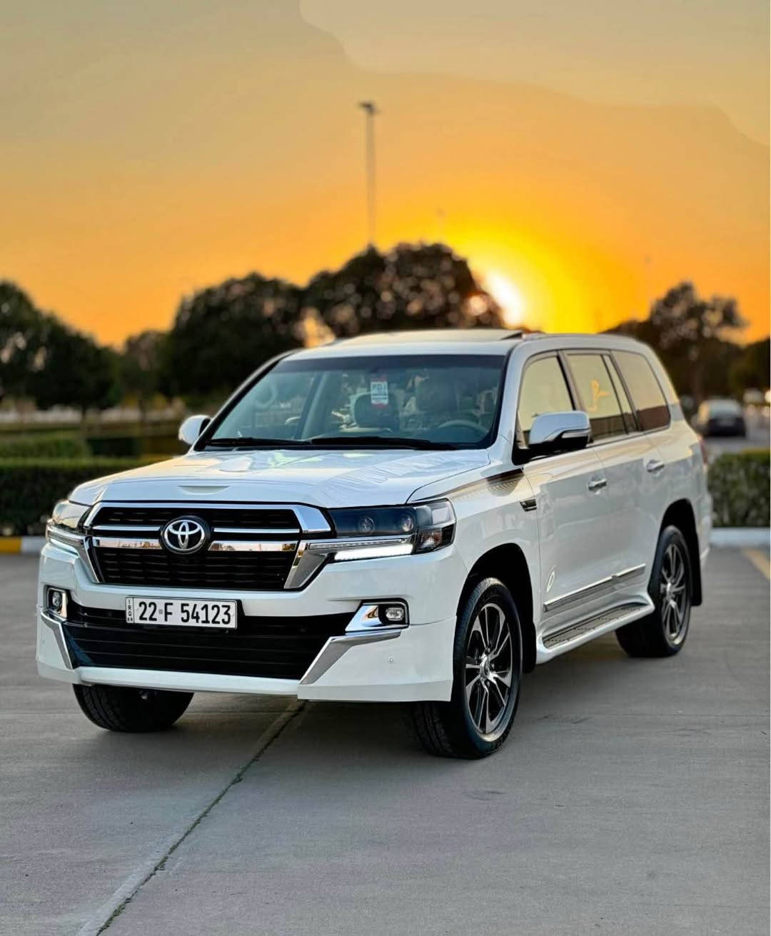 سلام عليكم عندي سياره للبيع لاندكروز شةريكة جيهان موديل ٢٠١٧رقم اربيل بسمى ماشيه 90 ألف مكفول كفال  سبير مانازل سياره جديده وحلوه عل وضع شريكه سياره فول مواصفات  ٨ ارباك محرك ٨ سلندر٤٦٠٠ تحويل مباشره عنوان اربيل
سعر متلوب  🔥 ٤٥٥ 🔥بى مجال بسيتة 
 ولشراي يتصل على الرقم *********** واتساب أربيل, العراق
