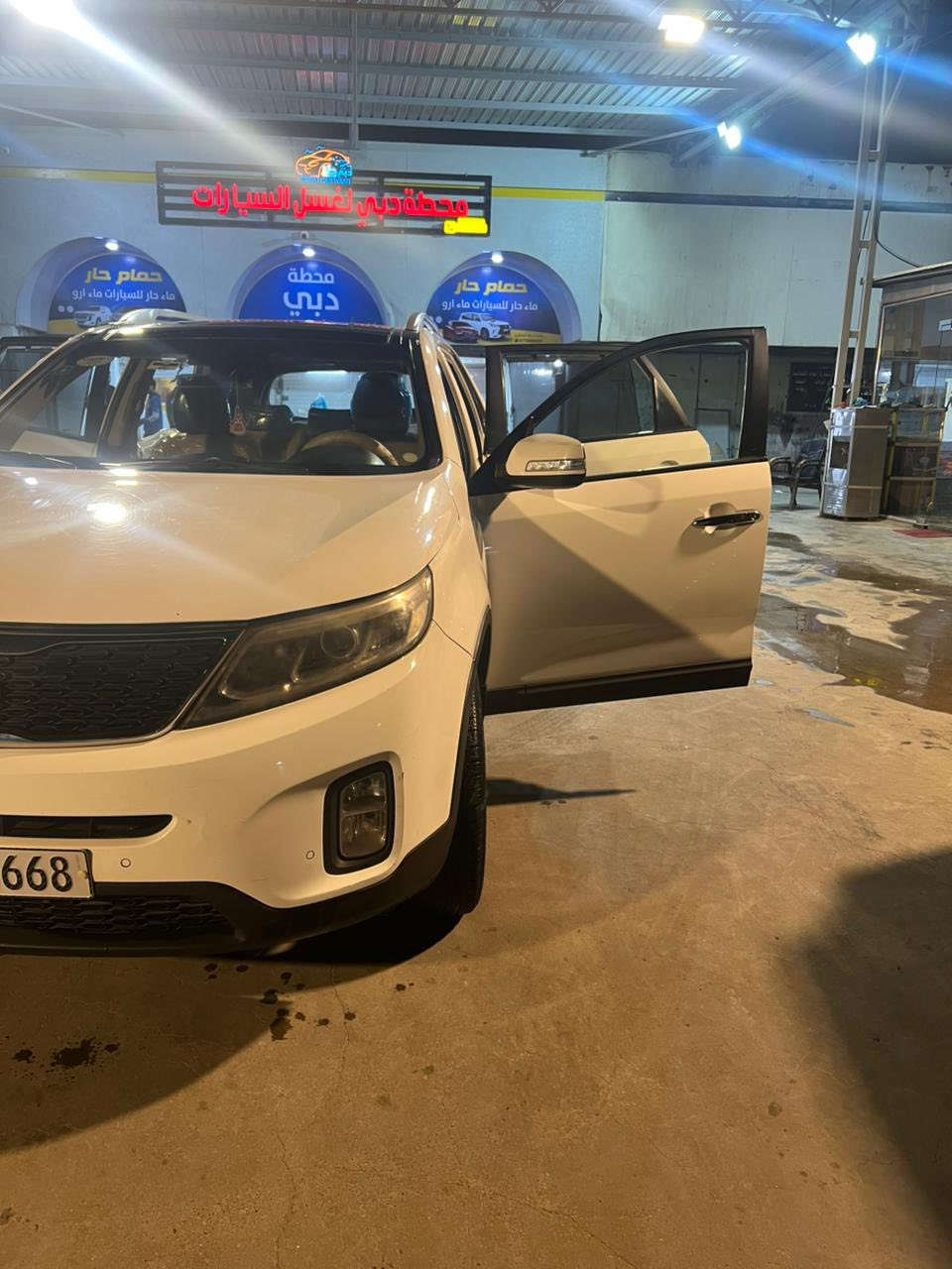 السلام عليكم من رخصه الادمن
مكلف بالنشر 
سورنتو خليجي 2014 للبيع 4 سلندر 
ماشيه 149الف كيلو 
موديل 2014 فول مواصفات 
بصمه 
فتحه بانوراما 
4سلندر 
بيه الجاملغ الامامي اليمنه صبغ فقط 
كير خيرر الله
محرك شاده جديد قبل شهر تقريباً 
تبريد خير من الله 
سياره كامله وجاهزه متصرف عليه ربع 
صدر امامي خلفي خير من الله
السعر 165 وبيه مجال بسيط حك الجيه 
للاستفسار ***********
