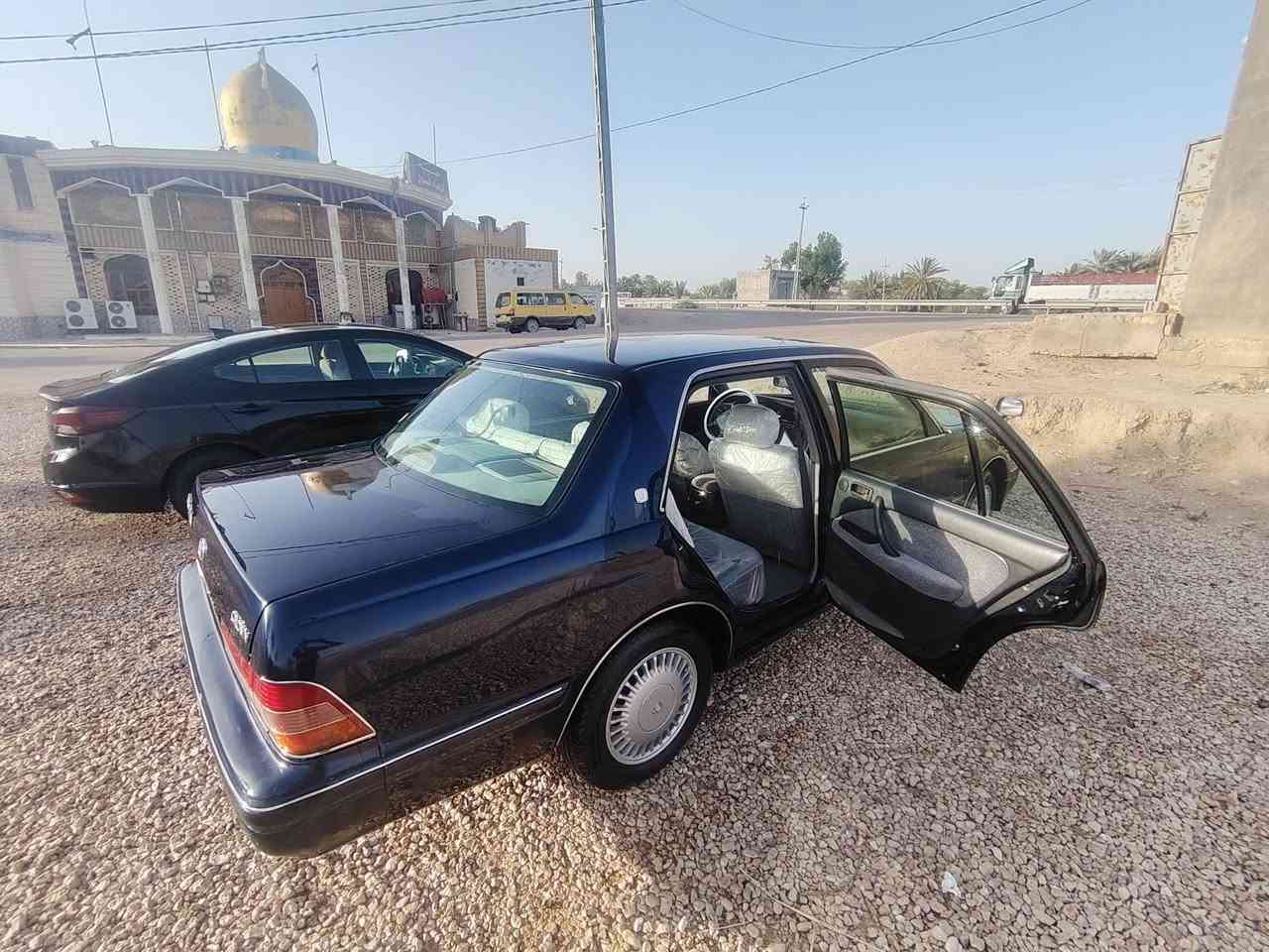 سلام عليكم ورحمة الله وبركاته اخوان راس الثور تكم لون حبري مديل2000 خمس دكم  كافاله اصوليات وشواصي وكص مداود شرط وقم بغداد انكليزي جديد بيه خياسات جوه البيبان وَمعمرات تعمير حلو فقط ابيع فقط ماراوس السعر 100وبيه مجال حك الجيه مكان نجف مشخاب رقمي ***********  مامتواجد عل فيس
