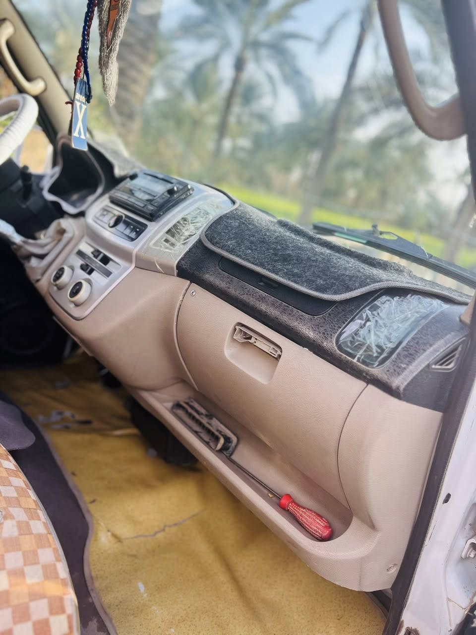 سلام عليكم سيارة جنبي H1 موديل 2014 سياره نضيفه مكفوله كير اكسن محرك Y4 داخل شركه سياره نضيفه وخير من الله سياره ما طالع لشارع بس خطوط وترجع وكشر نضيف كلش
سياره بسمي وسنويه 2026 رقم ألماني
المكان بغداد سلمان باك المدائن
لمعرفه السعر الاتصال علئ رقم الهاتف
*********** 

وكل الهلا بيكم حياكم الله
