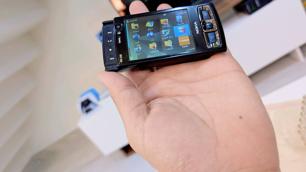 Nokia N95 black 8G 
متوفر 2 قطعة النظافة تقريبا الاثنين نفس الشي


**إذا كنت صاحب هذا الإعلان وتريد حذفه لأي سبب، رجاءا أرسل رسالة إلى الدعم الفني**