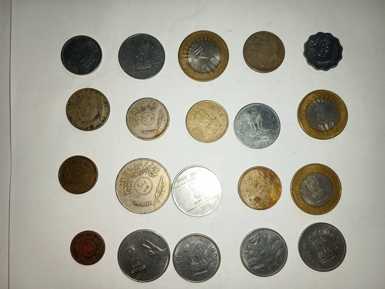 عرض رقم   ٤  عشرين عملة ب( ٢.٥ ) الف بالفين ونص


**إذا كنت صاحب هذا الإعلان وتريد حذفه لأي سبب، رجاءا أرسل رسالة إلى الدعم الفني**