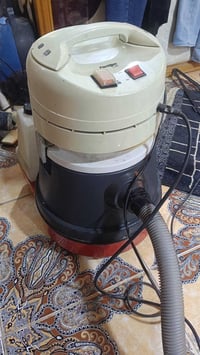 مكنسة كهربائية • شغالة • تفحص بالبيت