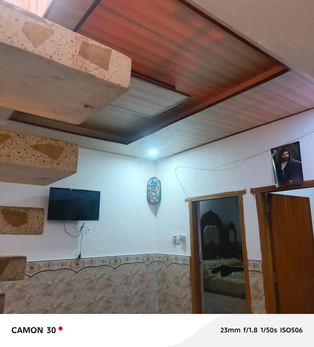 بيت طابو زراعي  للبيع 105 متر نضيف كلش👈 شارع المطار القديم مقابيل اسواق طيبه قريب عله الشارع 👈غرفتين صاله مطبخ صحيات 
السعر 29 وبي مجال


**إذا كنت صاحب هذا الإعلان وتريد حذفه لأي سبب، رجاءا أرسل رسالة إلى الدعم الفني**