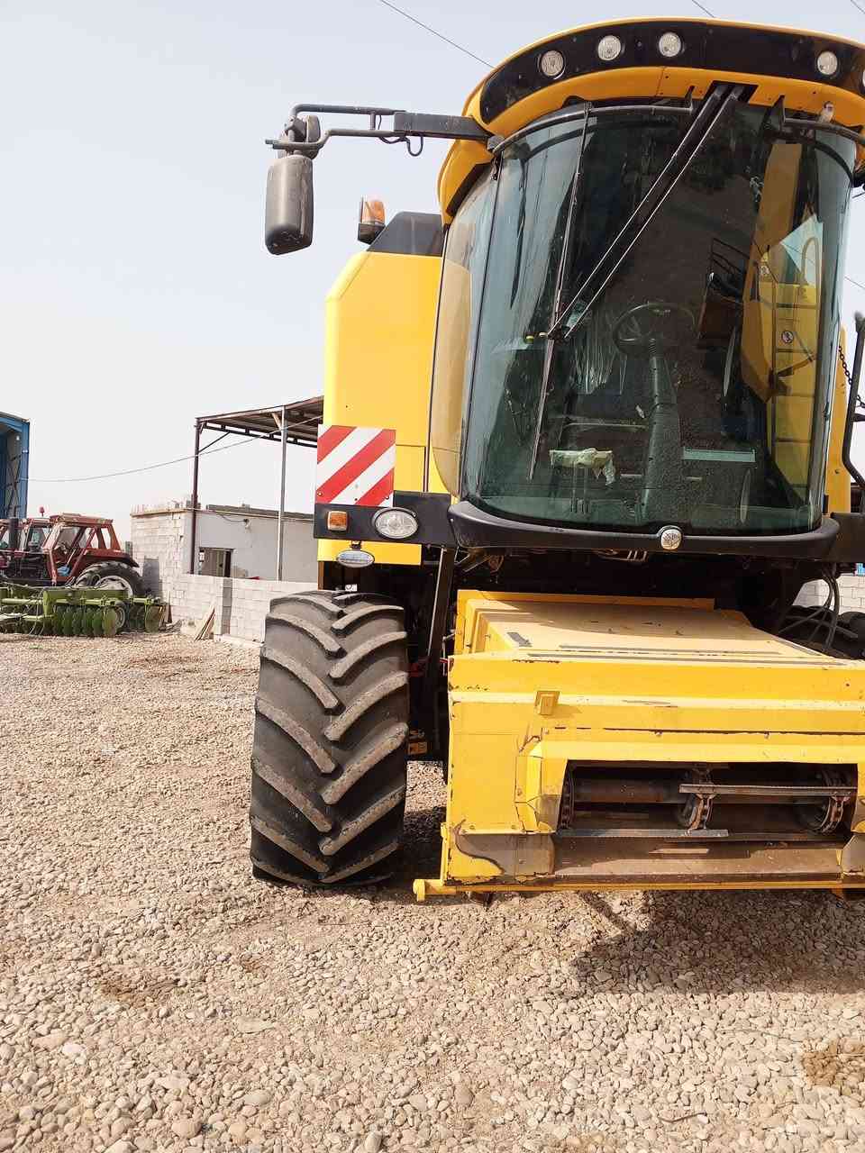 للبيع حاصوده موديل ٢١ /٥ بلام دبل درام عاده ٢٢٠٠/حجم ٥٠/٧٠ / ***********
