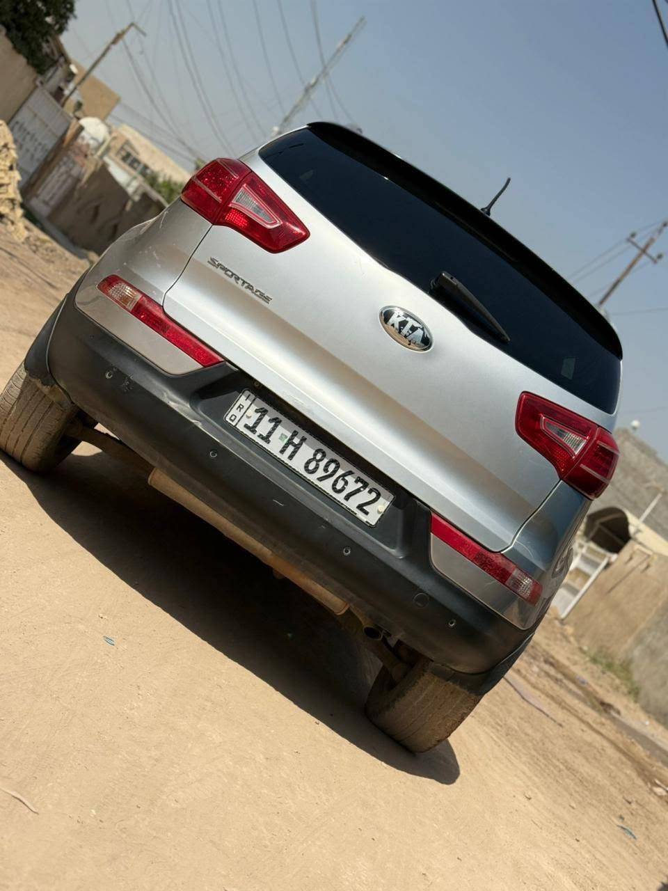 سبورتج 2014 للبيع نظيفة گير محرك كفالة خليج محرك الفين شاشة كاملة حساسات مري كهرباء صدر جديد لايت جديد سعر 138 بيها مجال *********** بغداد مكان السيارة
