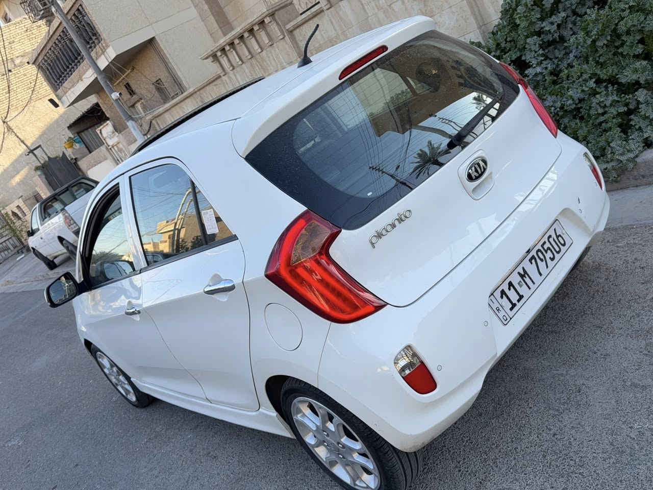 بيكانتو موديل 2015 رقم بغداد باسمي فول مواصفات ماشيه 36 بيه رش صبغ مكانات بدون حادث بدون دواخل محرك 1400  مواصفاته سلايت بصمه يدان نيكل مري شفط اشاير كشنات جلد حساس كامره تحكمات لدات تخم تاير كير محرك صدر بلاد مكاني بغداد السعر 85

***********
