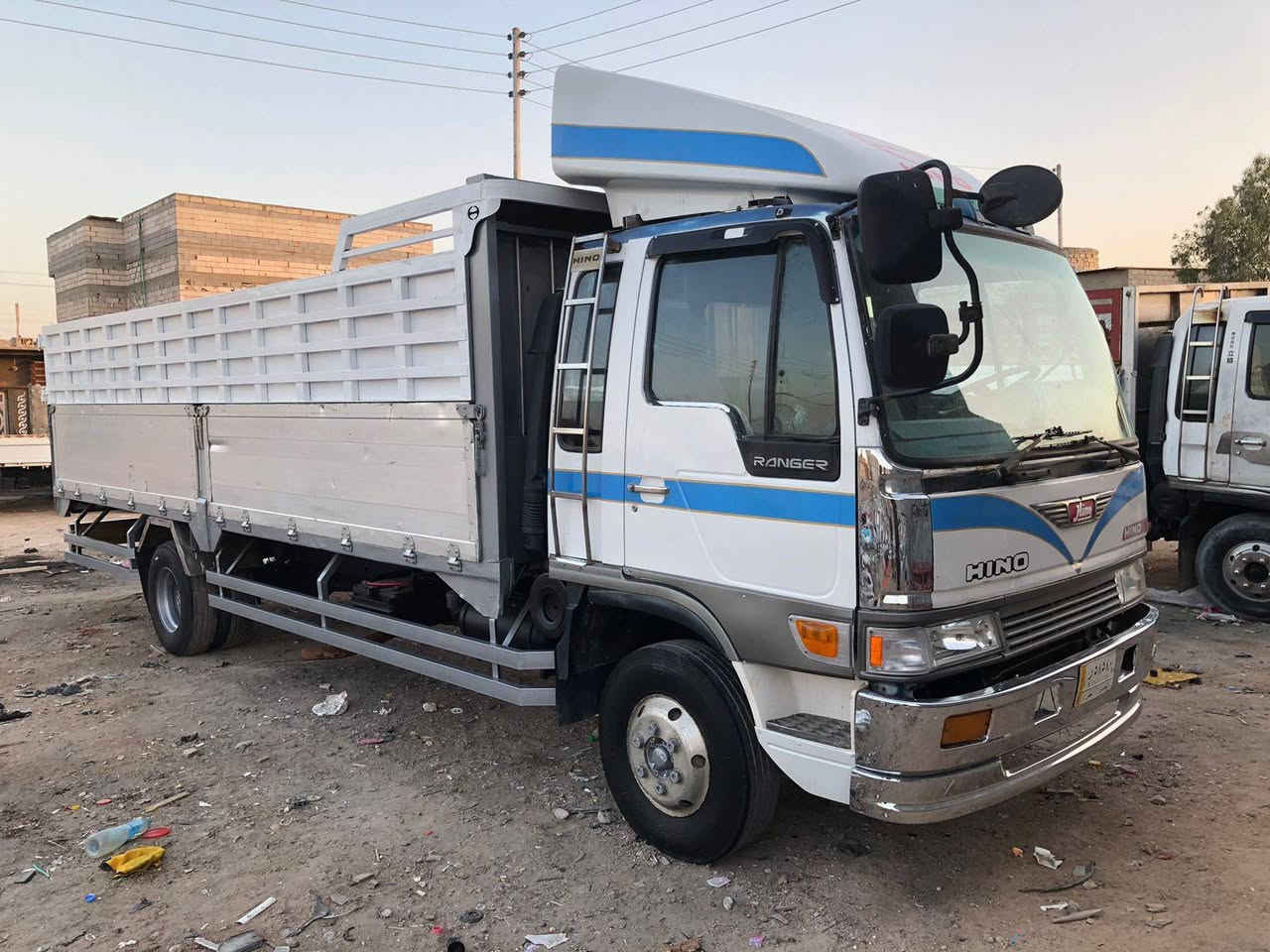 هينو طيره ٧٠عادي سته وربع  مديل  ٩٤رقم بصره سياره جاهزه السعر ١٤٠وبيه مجال اتصل ***********
