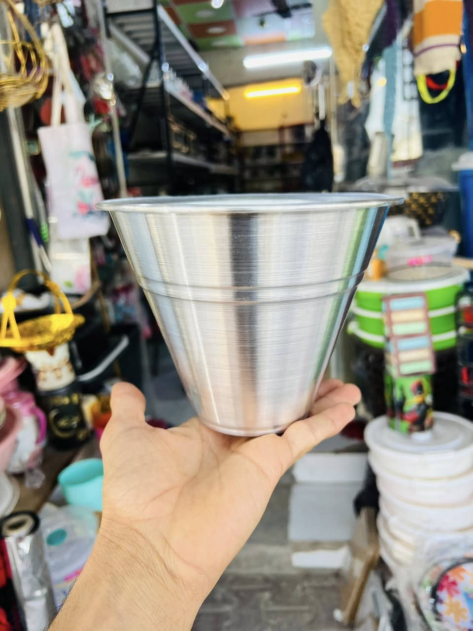 دولكه فافون  ستيل كل القياسات متوفره 
السعر 👈🏻🔥🔥
العنوان:
#الديوانيه -عفك مجاور صيدلية الركن الطبي 
متوفرة خدمة توصيل 🚚


**إذا كنت صاحب هذا الإعلان وتريد حذفه لأي سبب، رجاءا أرسل رسالة إلى الدعم الفني**