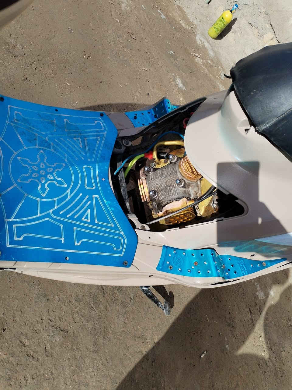 ماكس عدله 1/1 شباب الدراجه مفوله تزويد و مصروف عليها هواي 
الشراي يتصل ويجي ياخذها   عنواني كوت  خاص موجود

***********
