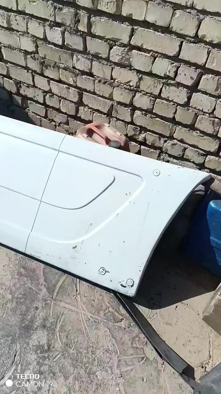 البيع كاسحه وزعانف وسبايترات كتروز دمعه ناصيه +تانكي كاز 300 التر كامل هوه قواعته***********
