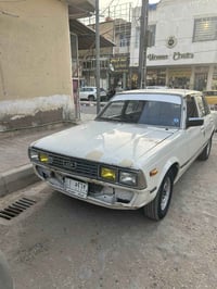 ‏سلام عليكم سيارة كورونا موديل 79 السيارة نظيفة سنوية 29 رقم كربلاء سي...