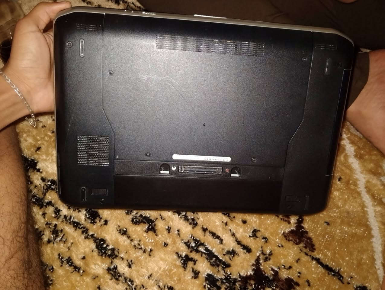 السلام عليكم لابتوب Dell للبيع
مواصفات 
Cpu i5 2520
Gpu intel hd3000
Ram 8 
Hdd320
شاشه 60هرتز 
15انج
مع كامل ملحقات جنطه و شاحنه 
سعر130 بي مجال
متوفر توصيل 
باقي مواصفات بل صور


**إذا كنت صاحب هذا الإعلان وتريد حذفه لأي سبب، رجاءا أرسل رسالة إلى الدعم الفني**