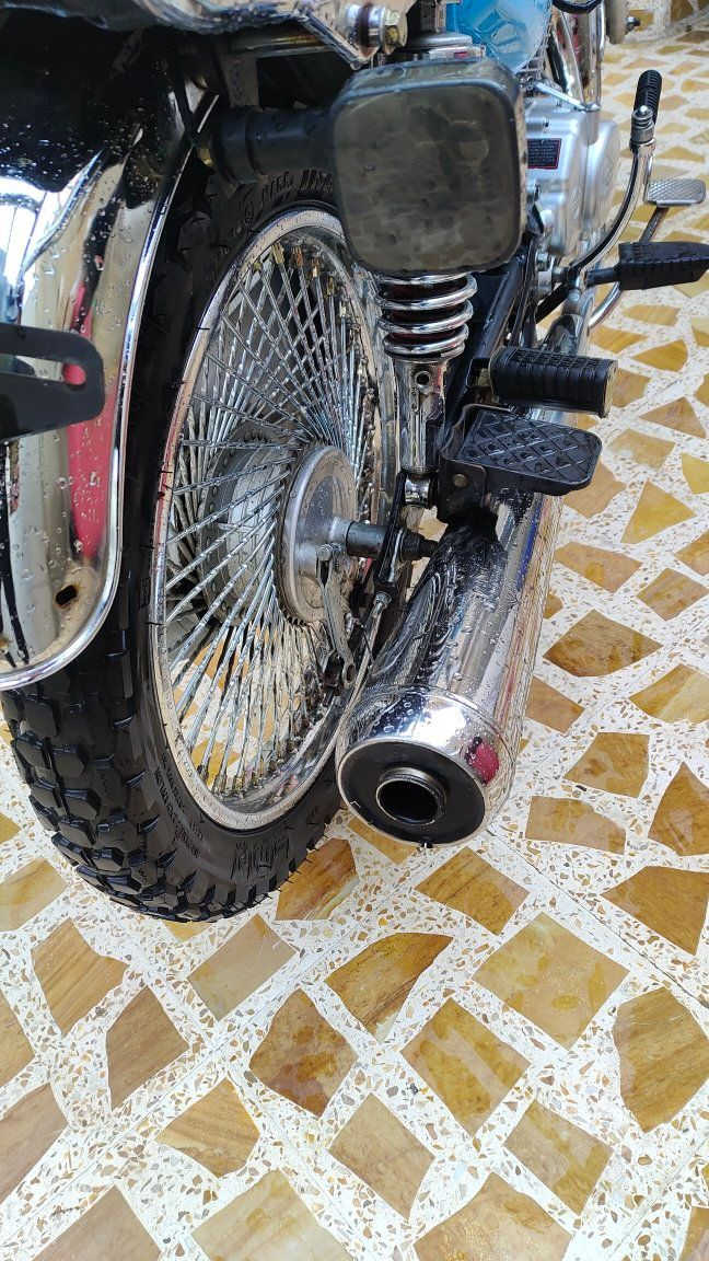 دراجه 2023سولنك💥شرط ممفتوحه نظيفه جانت متروكه
بس يعوزها باتري
 دبلات امامي خلفي شغاله شرط ترايك وين متريد
رايدها ب 425 وبيها مجال للطيبين


**إذا كنت صاحب هذا الإعلان وتريد حذفه لأي سبب، رجاءا أرسل رسالة إلى الدعم الفني**