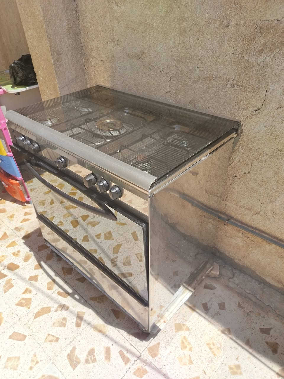 طباخ نضيف كلو شغال الفرن والمشاعل 
السعر  ١٢٥


**إذا كنت صاحب هذا الإعلان وتريد حذفه لأي سبب، رجاءا أرسل رسالة إلى الدعم الفني**