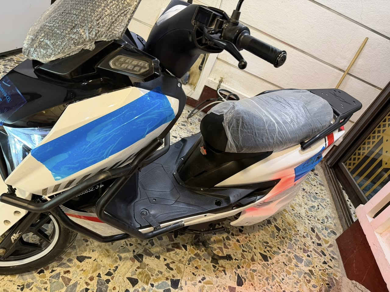 السلام عليكم ماطور شحن نوع اخوين ماطور نضيف حيل مستعمل شهرين فقط ماطور ٦ بطاريات كبار دبل شرط الفحص تفحص يلا تاخذه كامل مكمل نوع اخوين لايت زنون عالي ناصي أشاير دبل إشاره نضام بك رجوع إلى خلف ماطور مانقصه شي وعلى فحص سعره٦٥٠ الف بي مجال عنوان رمادي تأميم قادسيه الاولى
الاتصال عل رقم أو واتساب ***********
