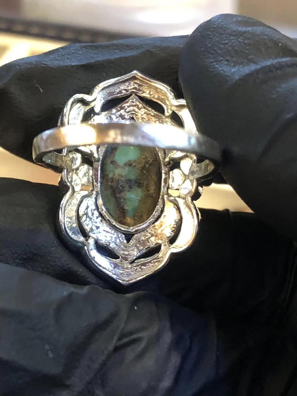 محبس نسائي قياس ١٩ السعر ٤٠ الف


**إذا كنت صاحب هذا الإعلان وتريد حذفه لأي سبب، رجاءا أرسل رسالة إلى الدعم الفني**