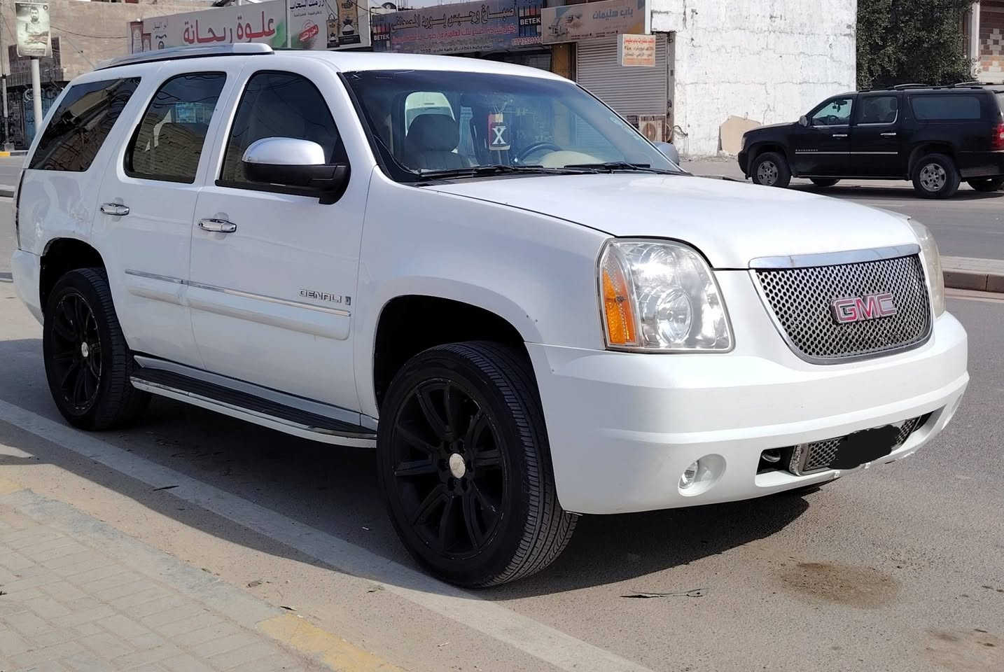 السلام عليكم للبيع يوكن دينالي فول مواصفات 2009 أدوأت بدون رقم
السياره جديده وحلوه كفاله من الكص والعيب الشرعي والعشائر السياره بيها ضربه بل جاملغ الخلفي جهة السكن
فقط لا غير السعر 75 وبيها مجال حك الجيه السياره موجوده بل البصره للاستفسار اكثر اتصال على رقم الهاتف *********** وتدلل ماكو هيج سعر؛
