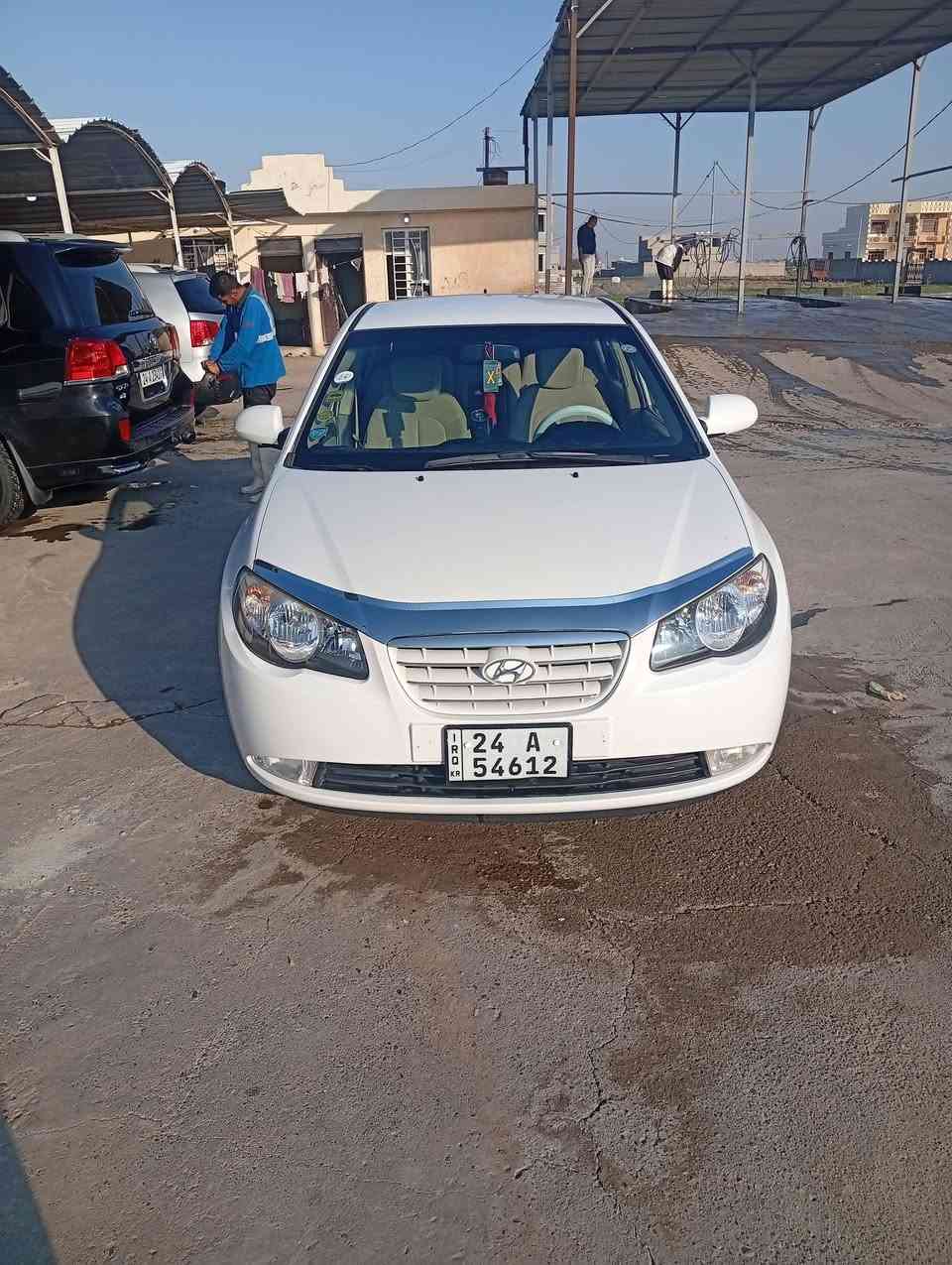 السلام عليكم ورحمه الله وبركاته 
بسبب الوعده الكاذبة 
افانتي للبيع موديل ٢٠١٠
سياره جاهزه وحلوه حيل 
طخم تاير جديد 
صدر وره جدام جديد 
محرك ١٦ دكشن عالي 
كير ومحرك شرط 
لايت عالي ناصي زنون 
تبريد والتدفئا لمس 
تبريد ثلج 🥶 
تدفئا نار 💥 
رقم دهوك سنويه لل٣٠
شرط تحويل ثاني يوم 
تريد وكاله 
الضرر 2 بصيطات حيل 
السعر (115)وبيه مجال 
ترهم مقدمه زينه وبشهر 
مكان السياره صلاح الدين الشركاط 
قريت الحوريه
رقم الهاتف 
***********
