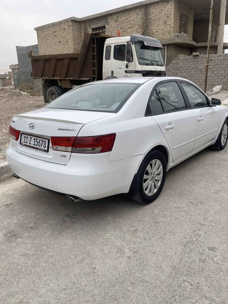 سوناتا 2008 خليجي 6 سلندر بيه 3قطع رش بدون حادث كير ومحرك جدد صدر جديد رقم بغداد هزه وسنويه جديده بسمي مكاني الانبار الكرمه *********** سياره كلش نضيفه وجاهزه
