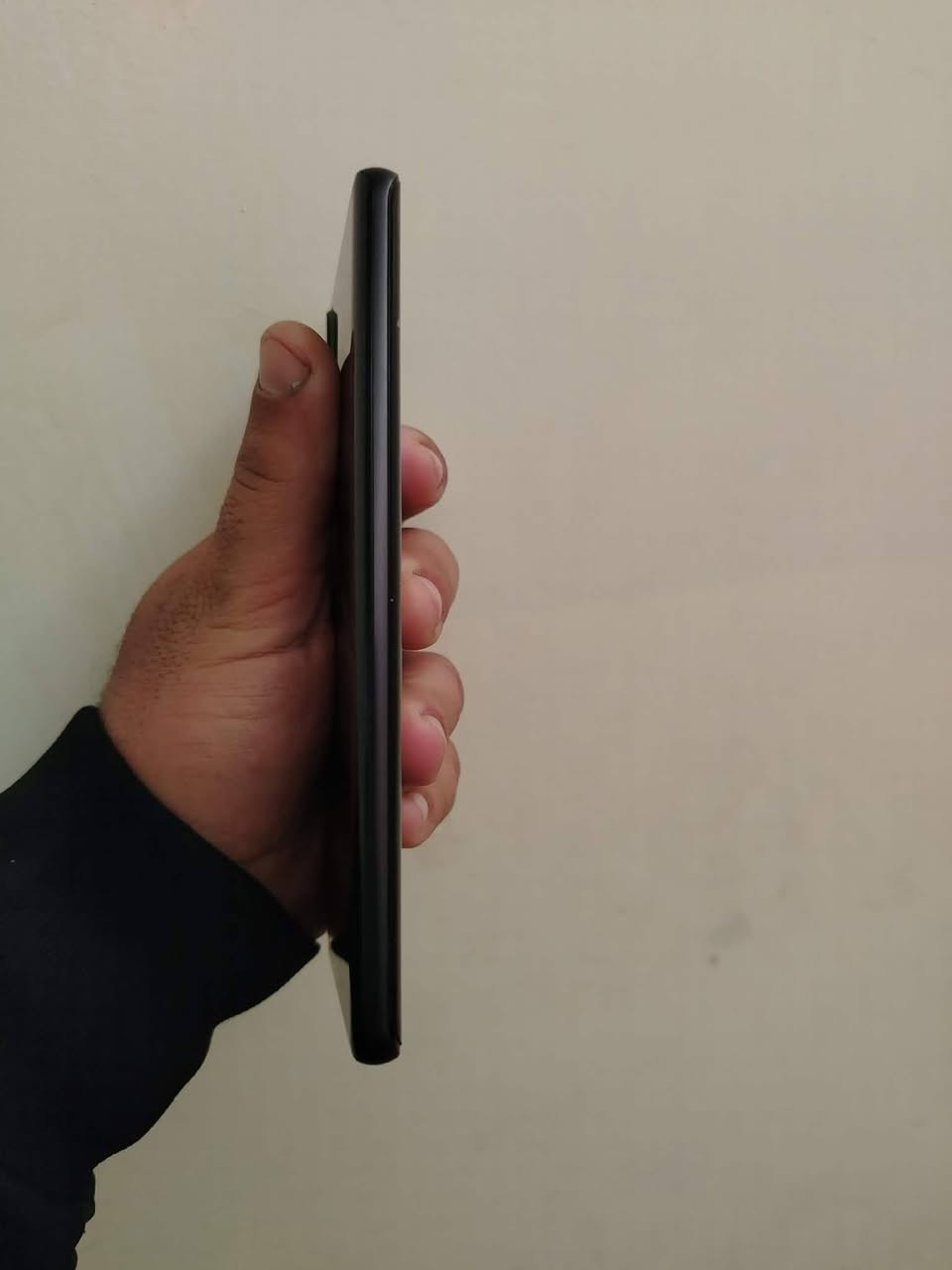 البيع هواوي p30 برو زاکرە 256جهاز اخوسفر رەقم موبايل***********
