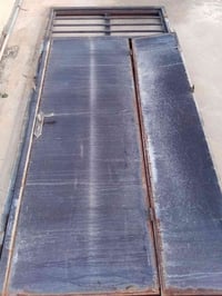 باب حديد • للبيع