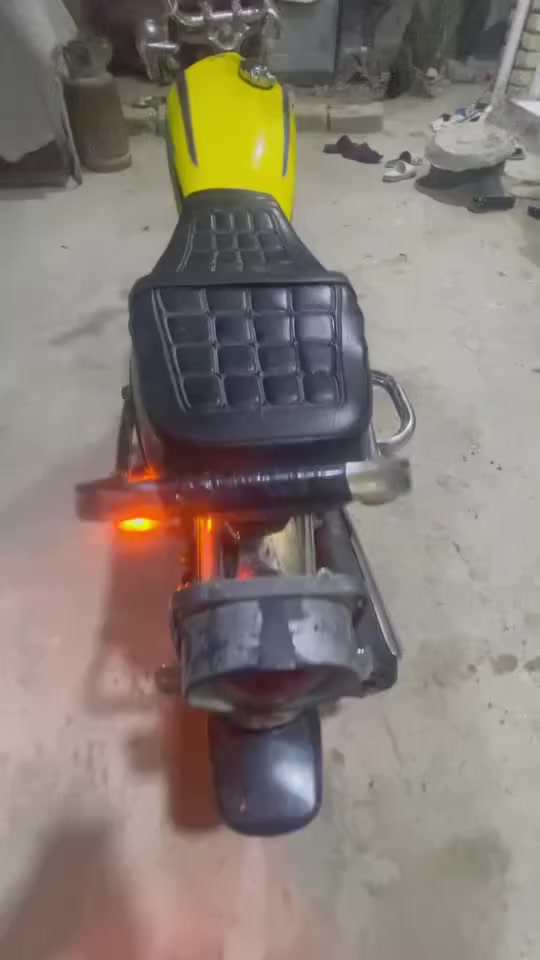 سلام عليكم دراجه خمسه كير هوندا ياباني اوراقه ضايعه جانت عدنه قديمه متروكه وعمرته كهربايته شغله ومكينه ناعمه اكفله الك من كلشي تاخذه من باب البيت. حتى اتكاتب وياك دراجه خير من الله السعر 500 وبيه مجال المنشور ما عجبك اعبره *********** مكاني كوت الخاجيه
