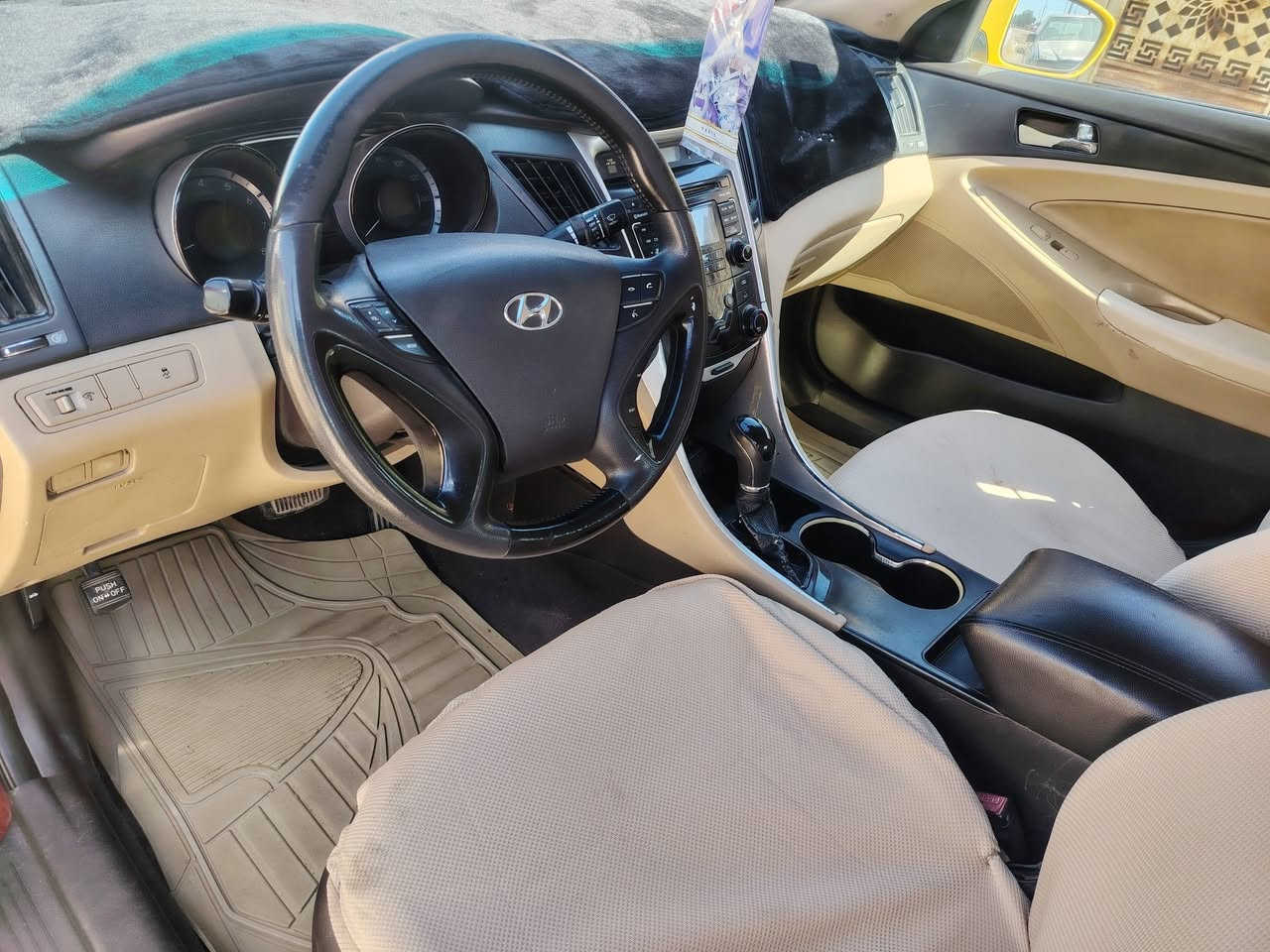 السلام عليكم سوناتا 2011امريكي واردها الجاملغ الوره مكينه كير تخم تاير بأسمي مصفره هيئه وغرامات السعر ٩٠
***********
***********
